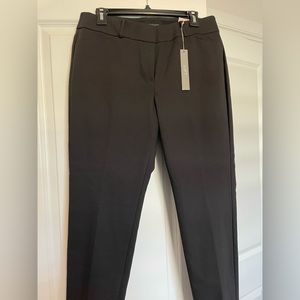 NWT LOFT Petites Julie Skinny Pants in Black, size 10P